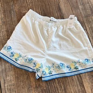 Abercrombie and Fitch White Floral Trim Shorts soft lined NWT